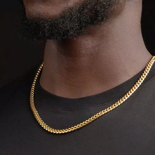 Cuban Link Chain in 18K Gold