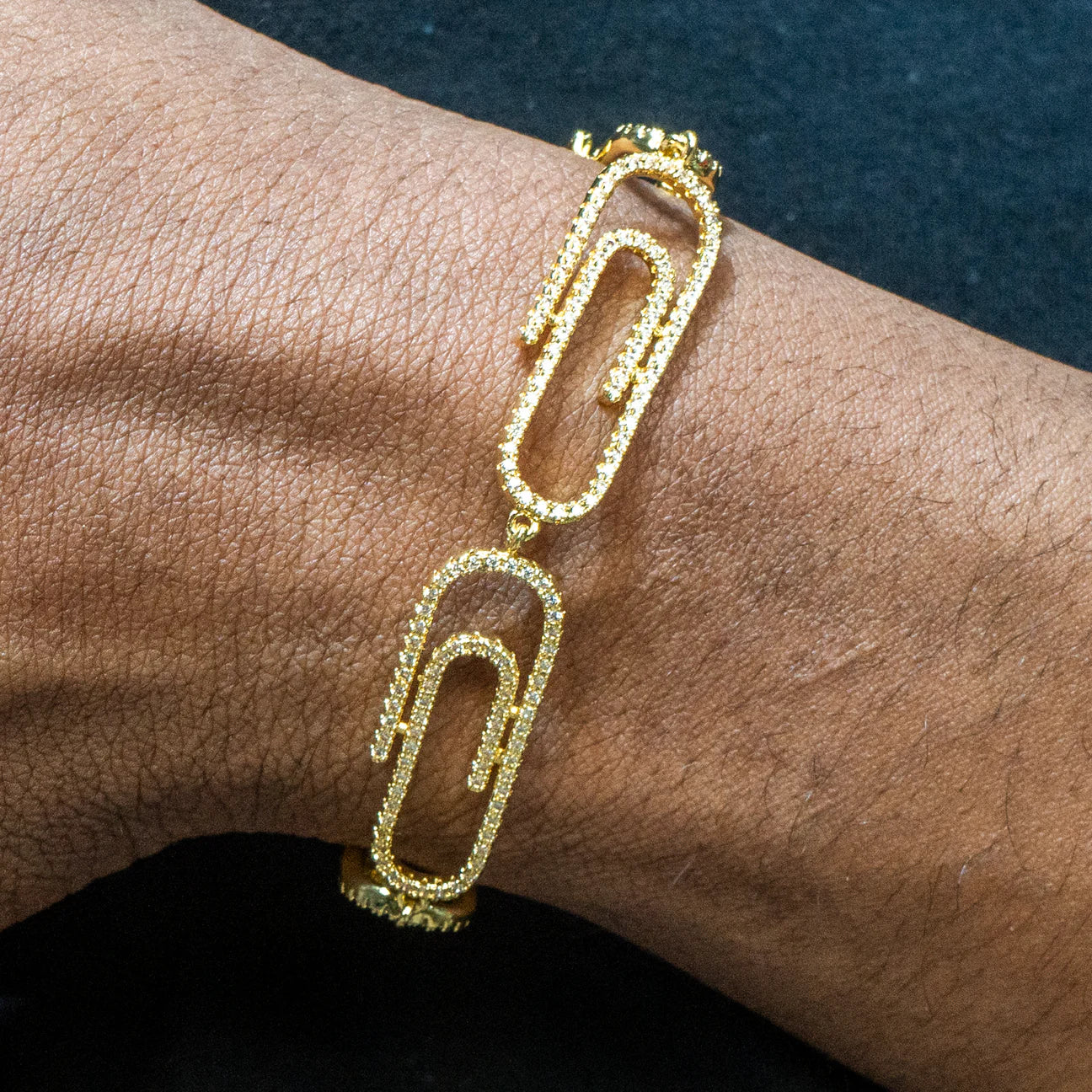 Clip Bracelet in 18K Gold